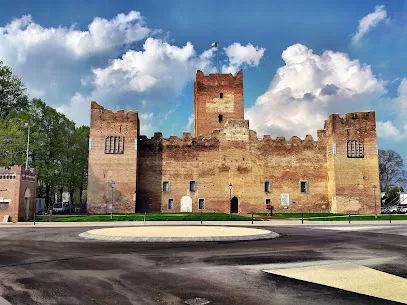 Rocca medievale e Mastio